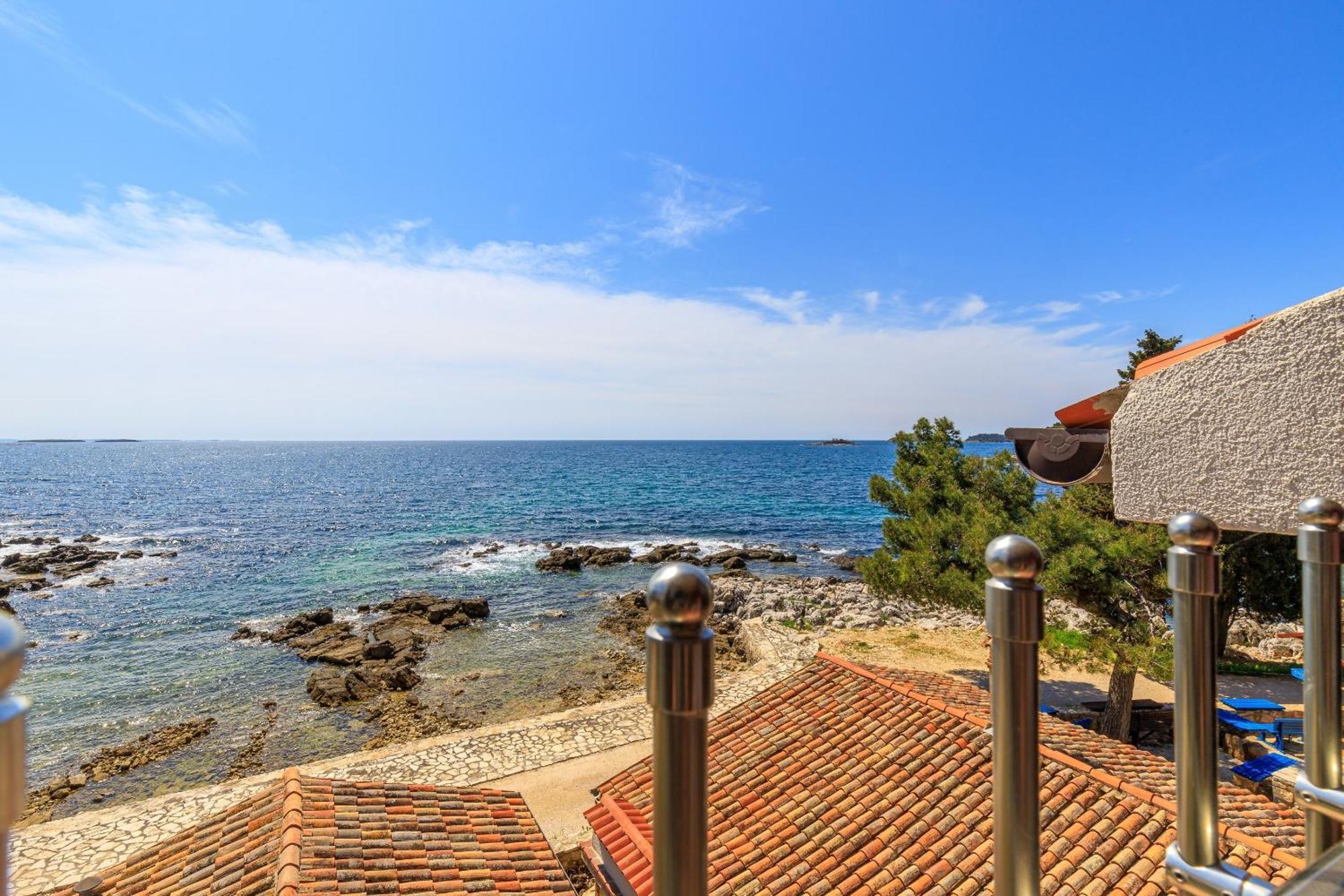 Cuvi Beach Apartments Rovinj Room photo